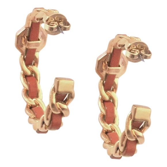 TORY BURCH • Cocoa Marion Woven Hoop Earrings - Picture 4 of 7